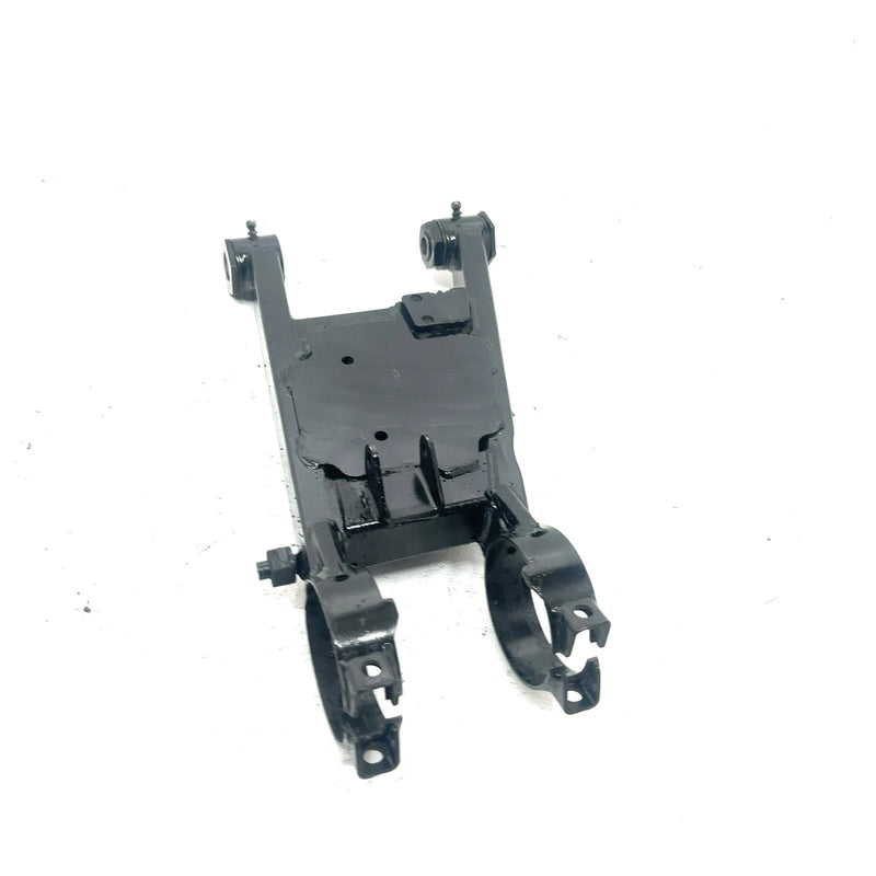 99-00 Polaris Xplorer 400 OEM Rear Swingarm  1541583 AP240