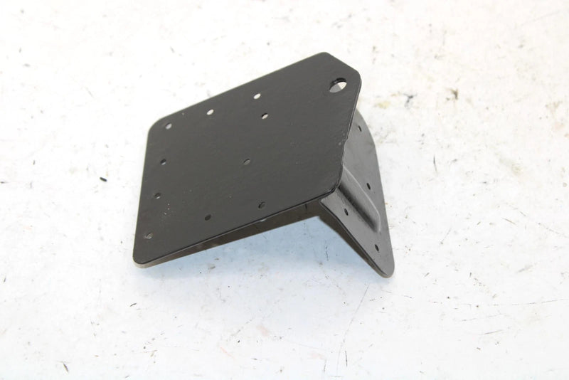 1987 Yamaha Phazer Oem Rear Skid Mount 82K-21910-00-00 SY64
