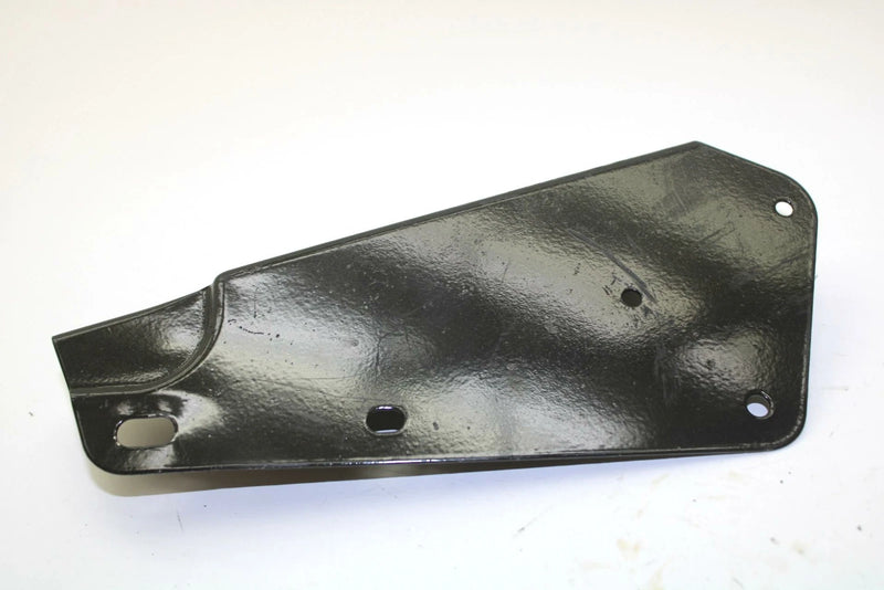 03 Polaris Magnum 330 4x4 OEM Left Splash Shield Bracket 5245394-067 Q2525