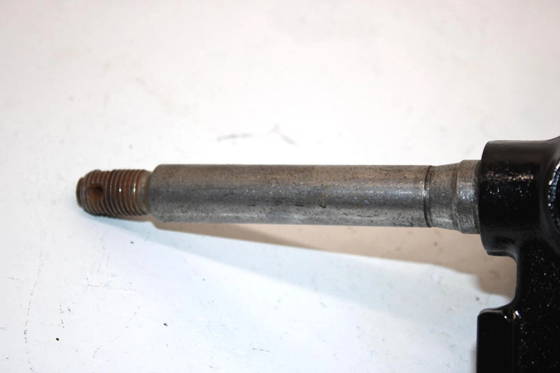 86 Yamaha  Moto 4 Yfm200dxs Oem Left Steering Knuckle 59V-23501-01-00 AY2