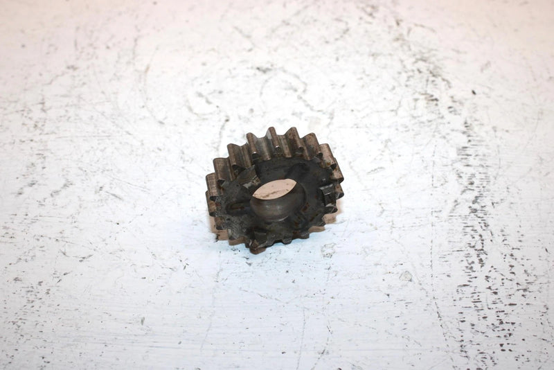 2009 Polaris Trail Boss 330 Oem 19T Transmission Sprocket 3233674 AP181