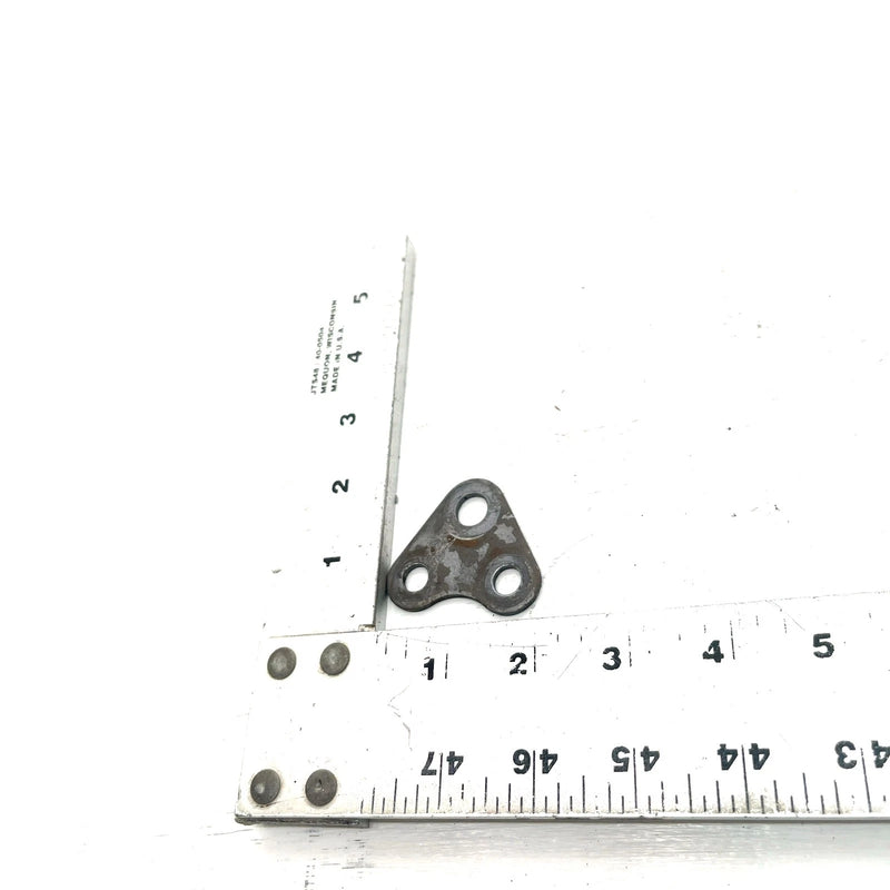 01 Honda Sportrax 300 OEM Front Lower Engine Bracket 50352-HC0-680ZA AH81