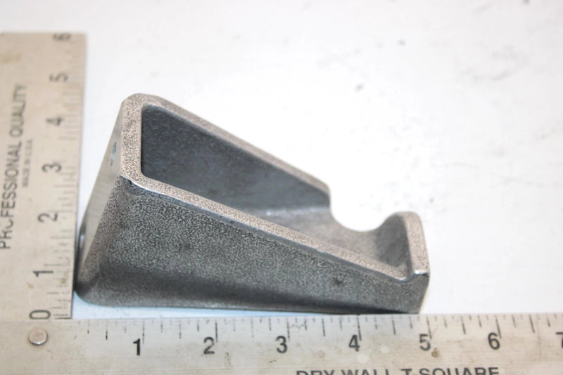 06 Arctic Cat Z 570 Oem Left Rear Engine Mount 0708-133 Q5525