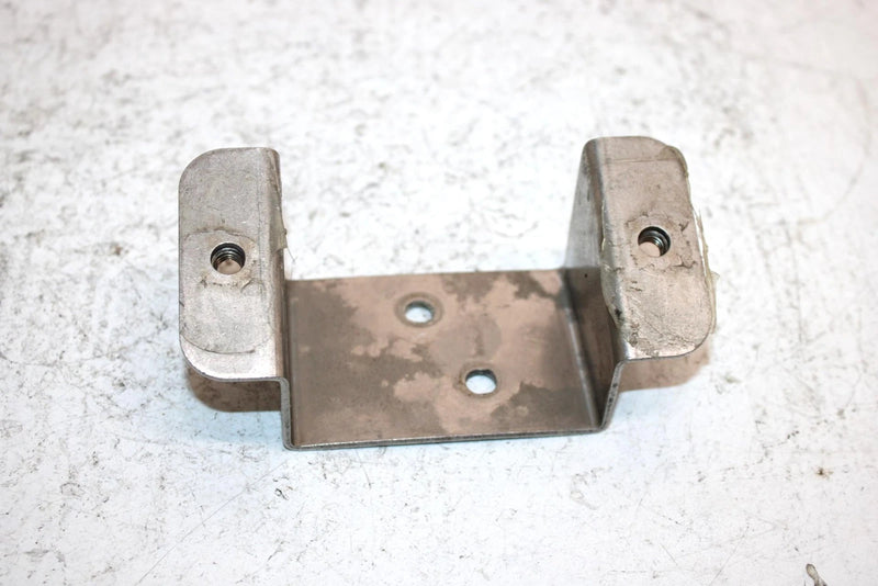 1994 Kawasaki 750 Ss Super Sport Oem Fuel FIlter Mount Bracket 11047-3761 JK9