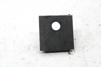 Yamaha Oem Engine Motor Mount 8H8-21418-01-00 SY131