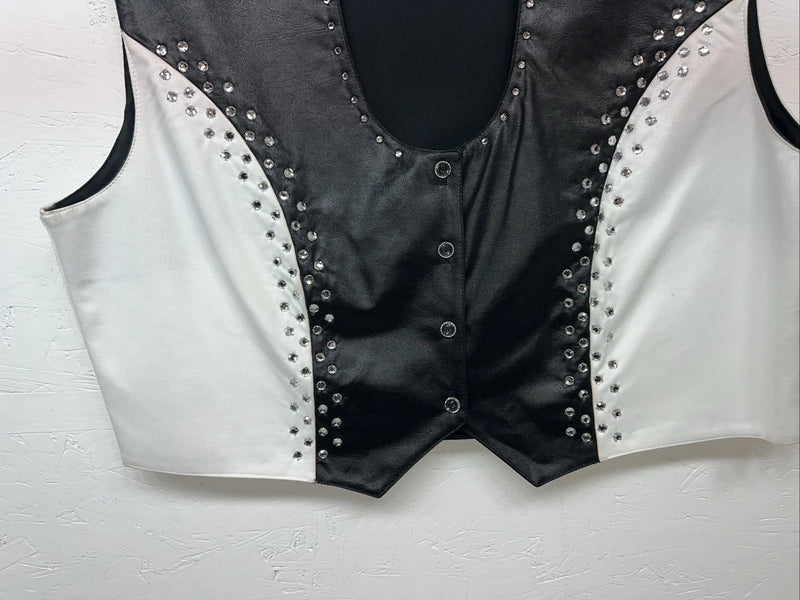New Women’s Black White 1849 Authentic Ranchwear XXXL Show Vest WW-42