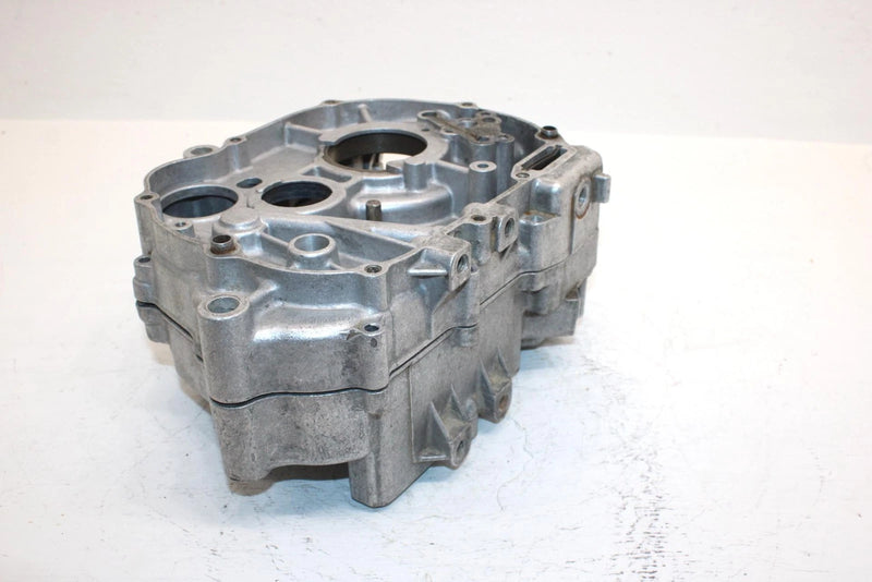 1985 Honda Atc 110a All Terrain Oem Crankcase 11100-459-010 11200-943-680 AH58