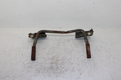 1991 Yamaha Exciter Ii 570 Liquid Oem Front Bumper Bracket 84M-77512-01-00 SY24