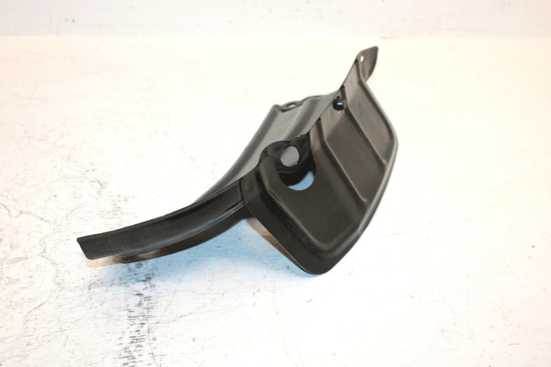 86 Honda Trx 125 Oem Front Inner Splash Guards 61862-VM6-000 61867-VM6-000 AH41