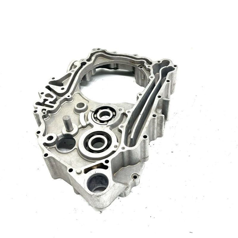 2003 Bombardier Traxter 500 4x4 Automatic OEM Clutch Housing 420211921 AB15