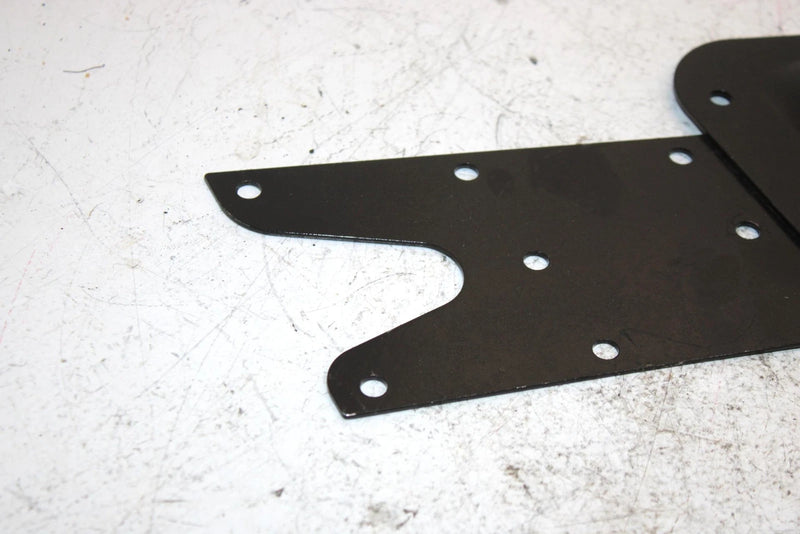 99 Polaris Xlt Touring Oem Right Suspension Bracket 1012440-067 SP46