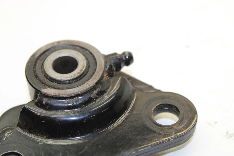 2008 Yamaha Fx Nytro Oem Front Torque Arm Right Mount 8GL-47418-00-00 SY87