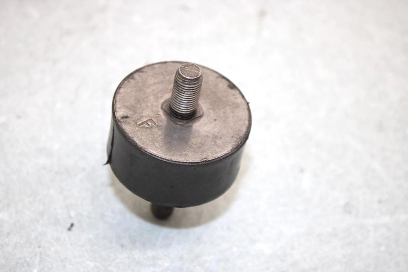 00 Polaris Xpedition 425 Oem Motor Isolator 3021045 3022075 AP19