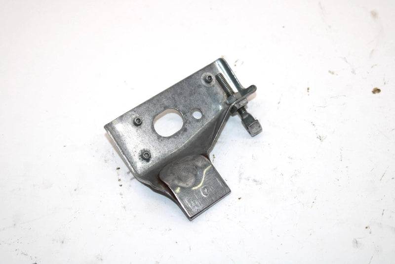 1976 Yamaha Gs340 Oem Right Hood Clamp 841-77138-00-00 SY71