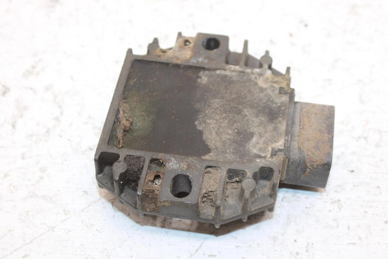 2004 Yamaha  Bruin 350 Oem Voltage Regulator 5GT-81960-00-00 Q3559
