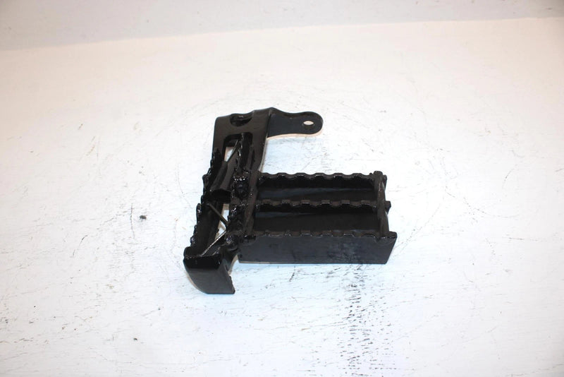 1986 Yamaha  Moto 4 Oem Left Foot Peg 29U-27411-11-00 AY7
