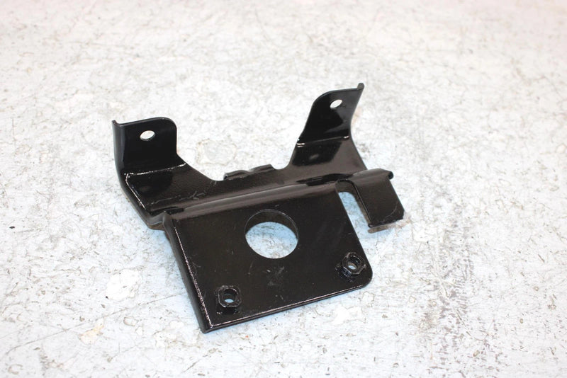 1998 Suzuki Quadrunner 250 Oem Electrical Bracket 47410-19B10 AS13