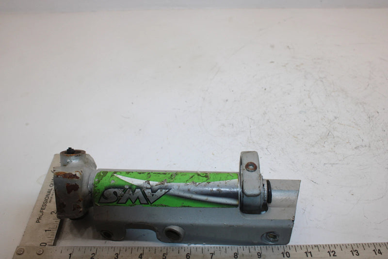 04 Arctic Cat Sabercat 600 Efi Oem Right Steering Spindle 1703-370 SA239