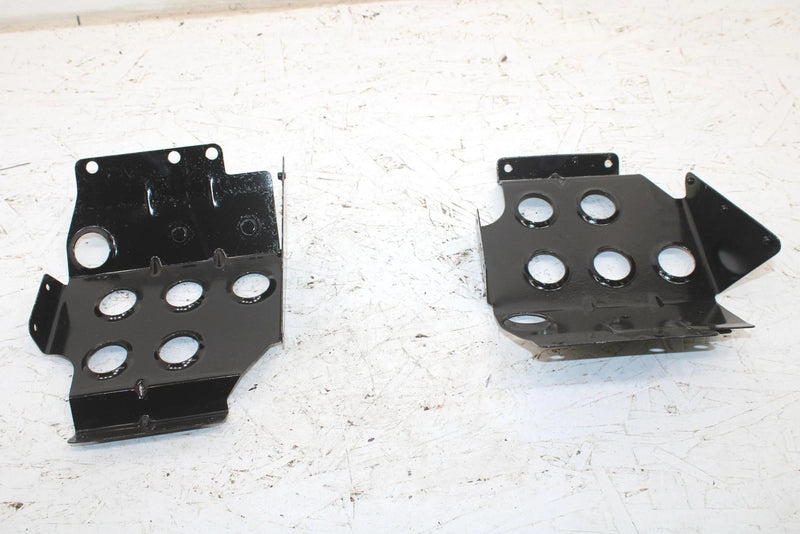 1980 Yamaha Enticer 340 Deluxe Oem Foot Rest Set 8J9-21910-00-00 SY129