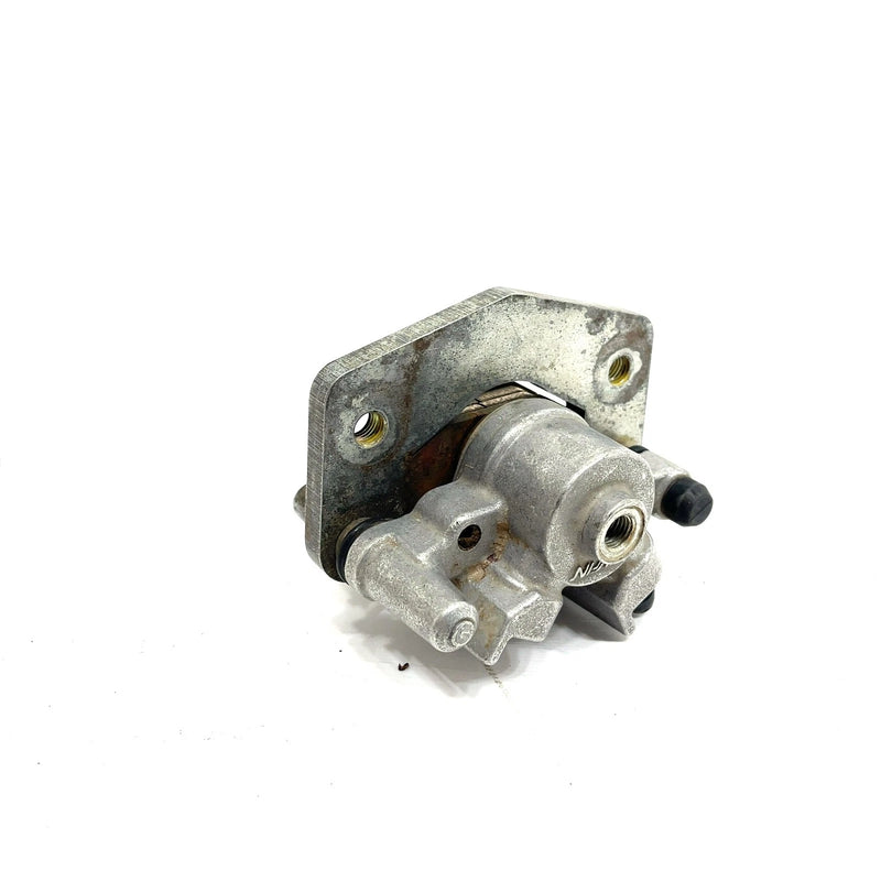 03 Bombardier Traxter 500 4x4 Automatic OEM Left Brake Caliper 705600119 AB15.1