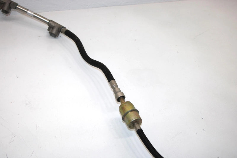 07 Polaris 600 H.o Iq Oem Fuel Rail 2520572 SPS1