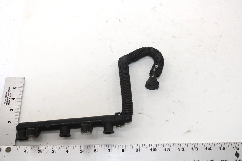 2013 Ski-doo Mxz 600 Oem Fuel Rail 420874960 SS64
