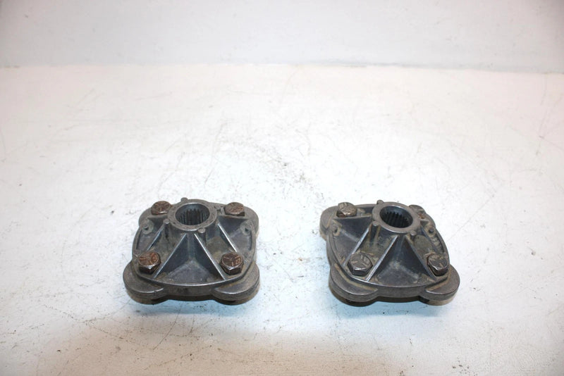 2000 Polaris Magnum 325 Oem Wheel Hub Pair 5131777 5144192 AP96