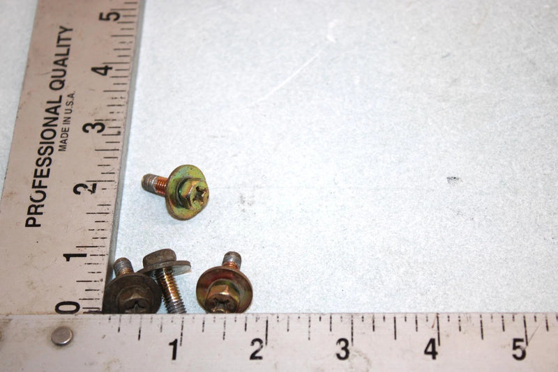 03 Yamaha  Kodiak 450 Awd Oem Radiator Bolt Set Of 4 5ND-E2675-00-00 AY44