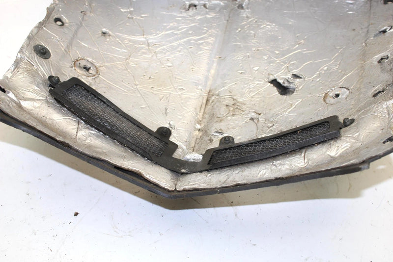 1999 Yamaha Venture 500 Xl Oem Center Belly Pan 8CR-21912-31-00 SY115