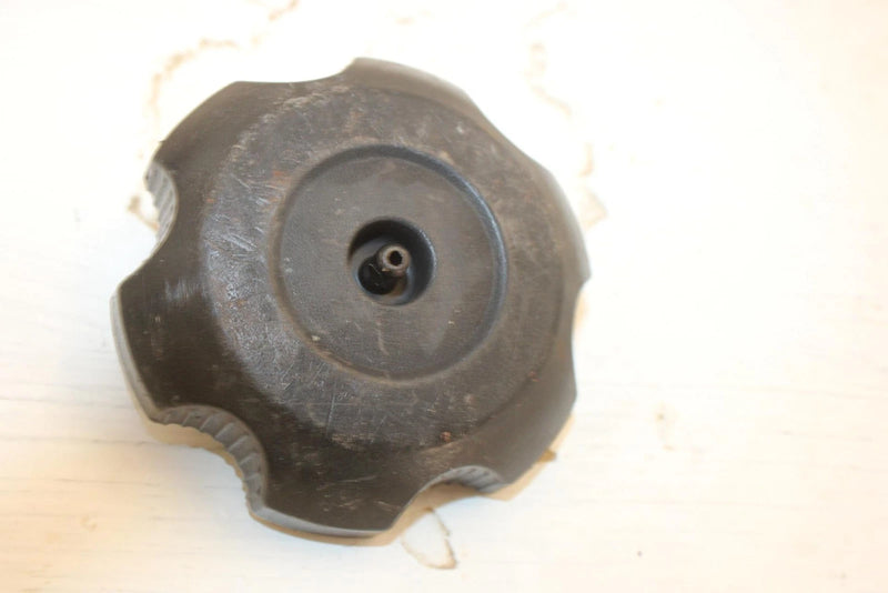2009 Suzuki Lt-a400f Oem Fuel Gas Cap 44200-29F00 44200-29F01 AS26