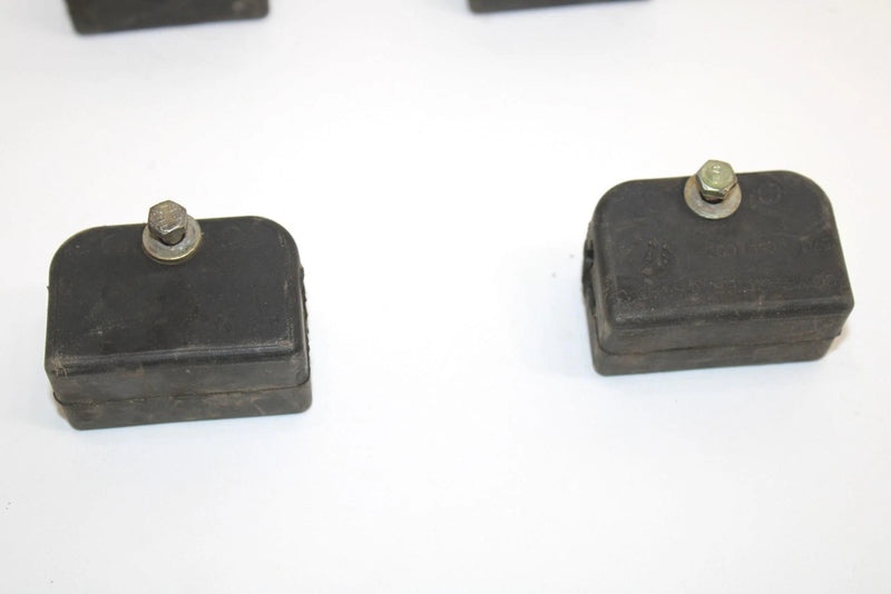 Ski-doo Oem Rear Suspension Rail Bumper With Bolts Set of 4 570063000 Q4749