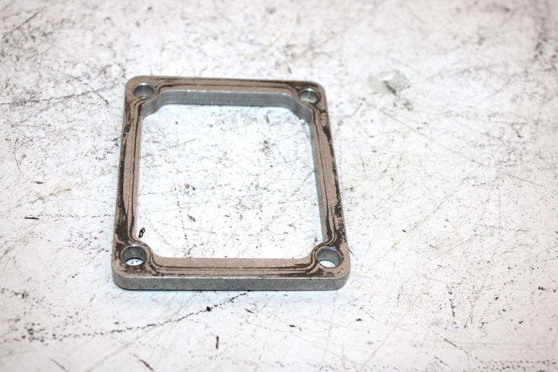 02 Yamaha Mountain Max 700 Oem Reed Valve Spacer 4DA-13610-01-00 SY96