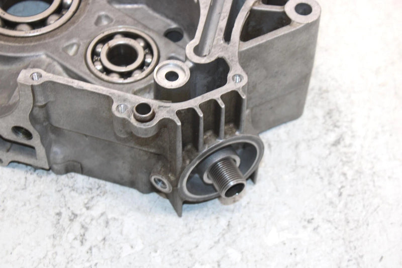 1999 Kawasaki Prarie 400 Oem Crankcase 14001-1245 AK28