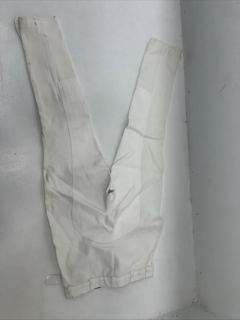 New Women’s White Ovation English Classic F/S Breeches. 28 R C-31