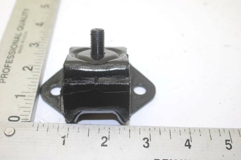 89 Yamaha Phazer PZ480N OEM Rear Lower Motor Mount 8V0-21486-00-00 Q2698