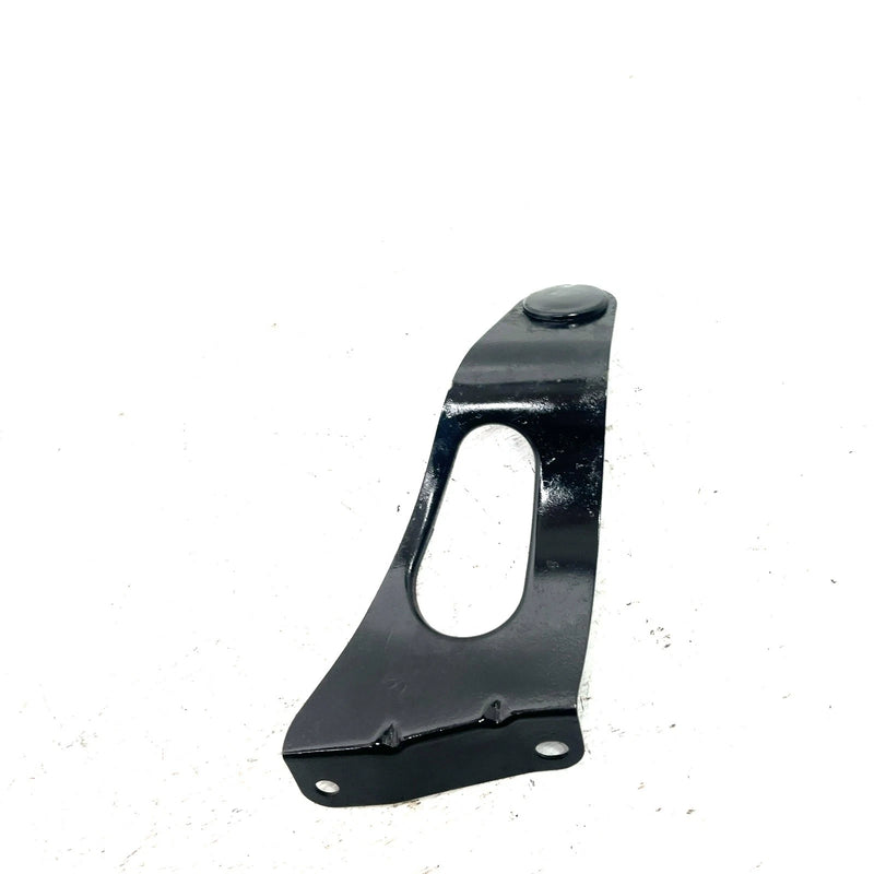 85-87 Honda ATC250SX OEM Rear Fender Bracket Set 80121-HA6-020 AH97