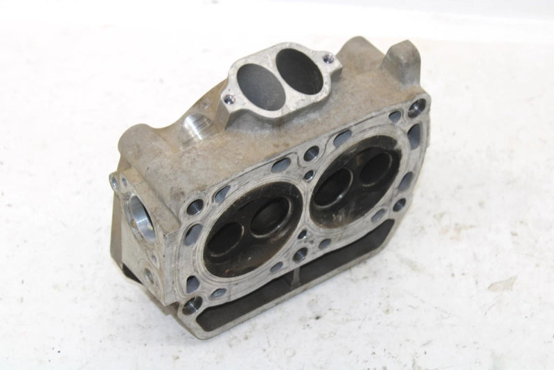 2002 Polaris Indy Frontier Oem Engine Motor Cylinder Head 1202452 SP205