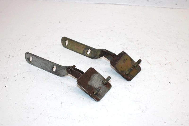 1996 Ski-doo Touring Sle Oem Lower Hood Hinge Pair 517261000 SS27