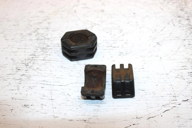 1996 Ski-doo Touring Sle 500 Oem Sway Bar Bushing Set 572069800 SS12