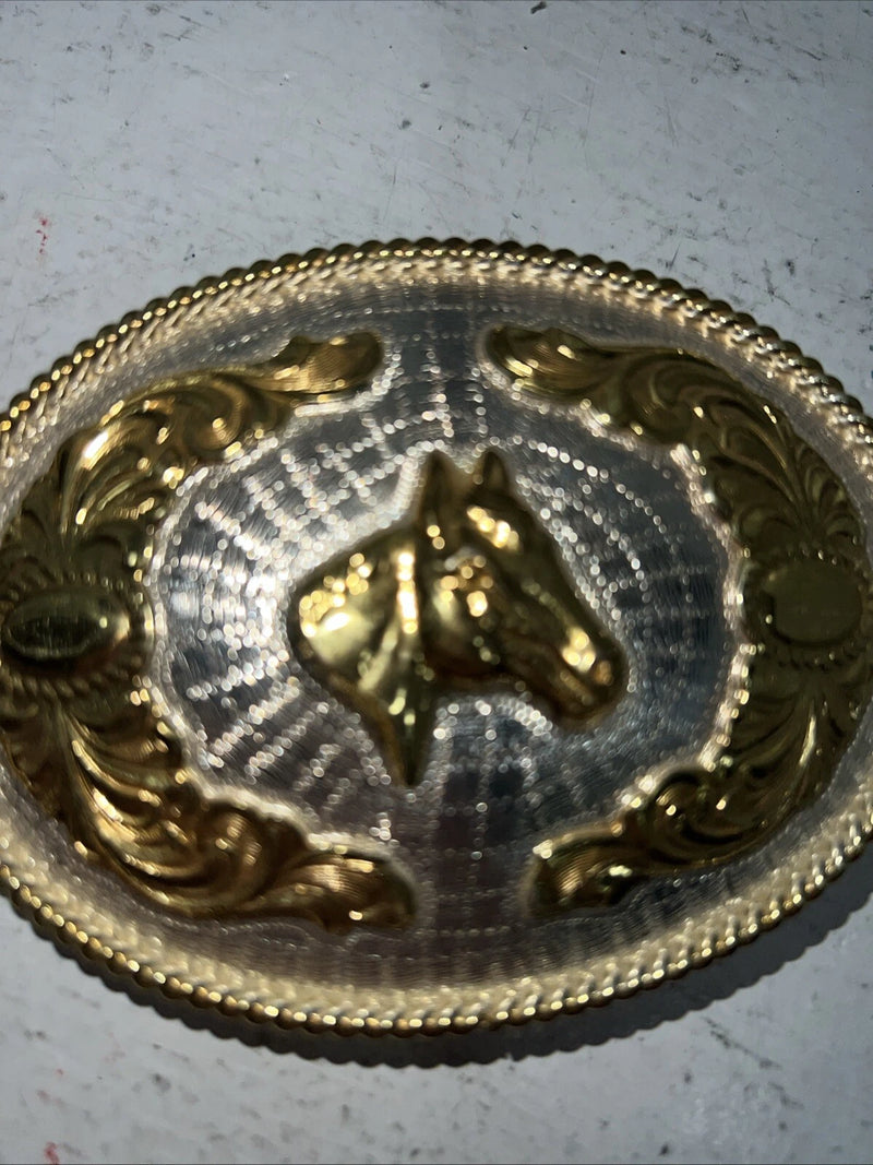 New Women’s Justin Gold Silver Horse Head belt Buckle. F-9