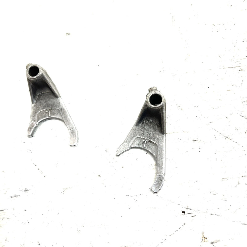 87-90 Yamaha Moto 4 OEM Shift Fork 1 Pair 1YW-18511-00-00 AY57