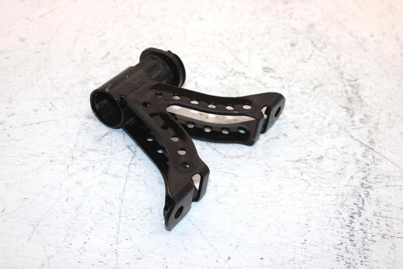 2000 Yamaha  Kodiak 400 Oem Upper Engine Mount 5GH-21315-00-00 AY26