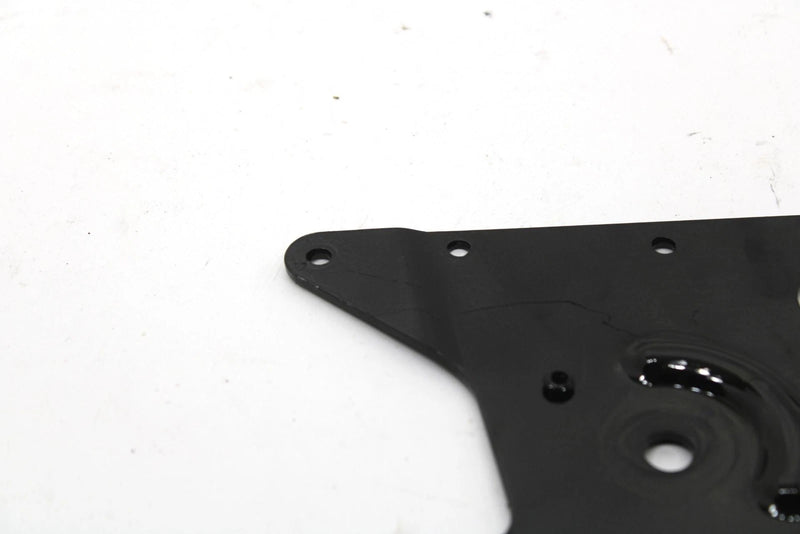 2007 Yamaha Attak Gt Oem Right Main Track Bracket 8FU-21943-00-00 SY135