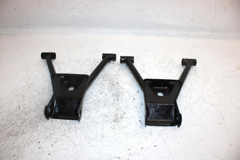 1999 Polaris Sportsman 335 Oem LH RH Upper Control Arm (Set) 1040587-067 AP17