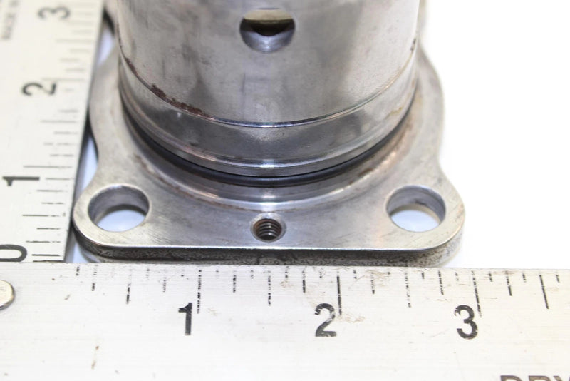 1980 Yamaha Xs850g Oem Bearing Housing 1J7-46124-Y0-00 Q4096
