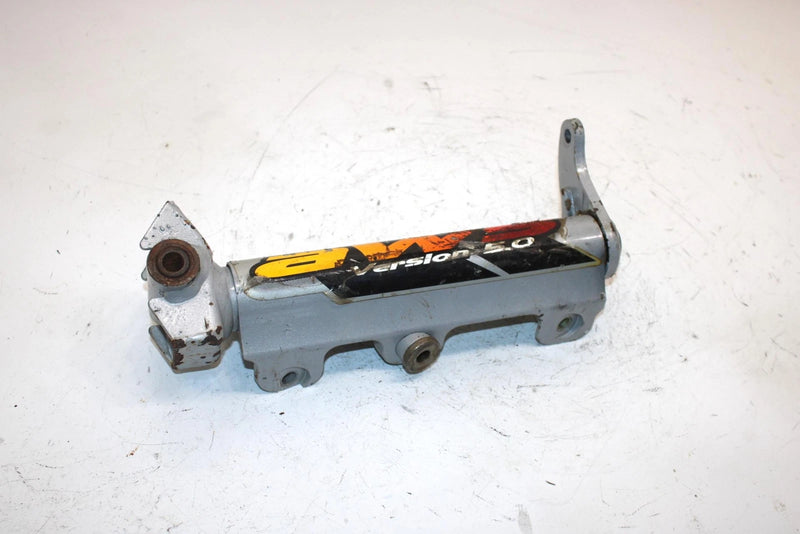 02 Arctic Cat Zr 600 Efi Oem Left Steering Knuckle 0703-661 SA191