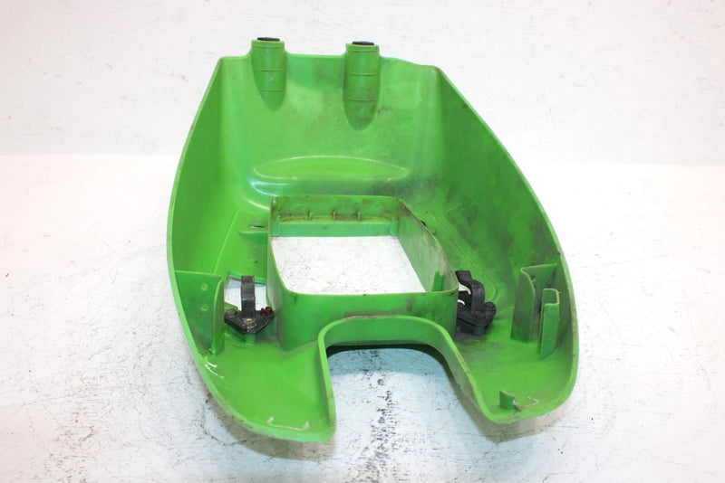 2004 Arctic Cat V2 650 Oem Top Airbox Cover 0470-505 AA28