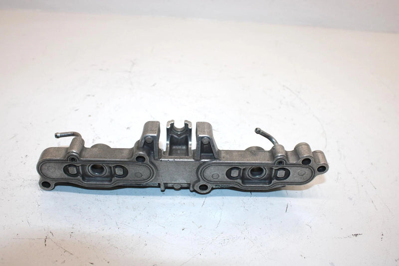 18 Ski-doo Mxz X 600r E-tec Oem Valve Rod Housing Assy 420954065 SSS1