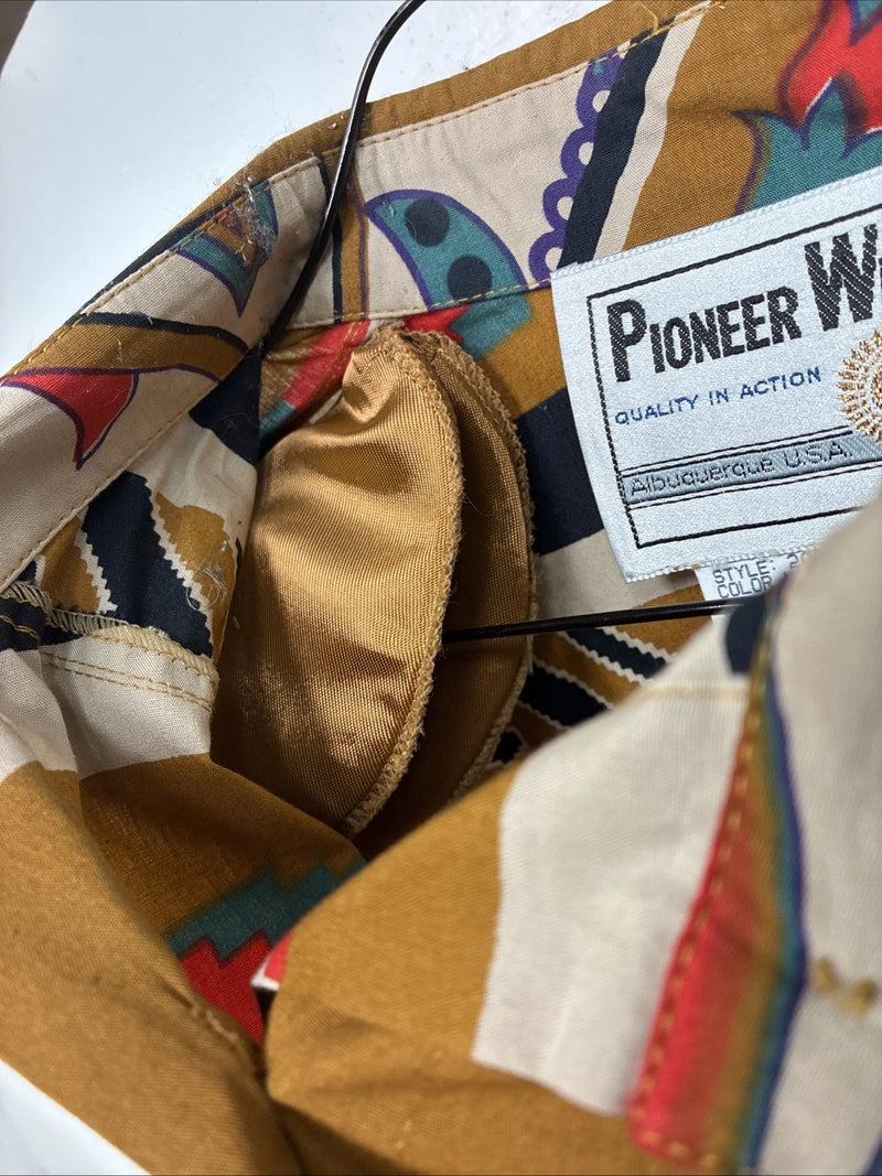 New Women’s Pioneer Wear Multicolor Design Long Sleeve Button Up Large MM-67