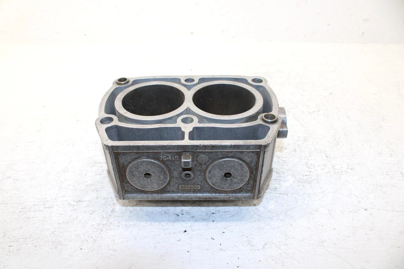 2004 Polaris Sportsman 600 Oem 76.5mm Bore Cylinder 2202368 AP20